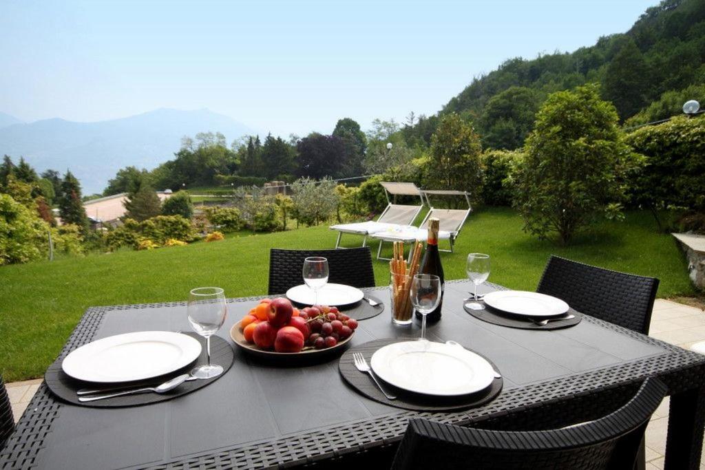 Oleandro Garden 1 - Menaggio By Lovecomo ภายนอก รูปภาพ
